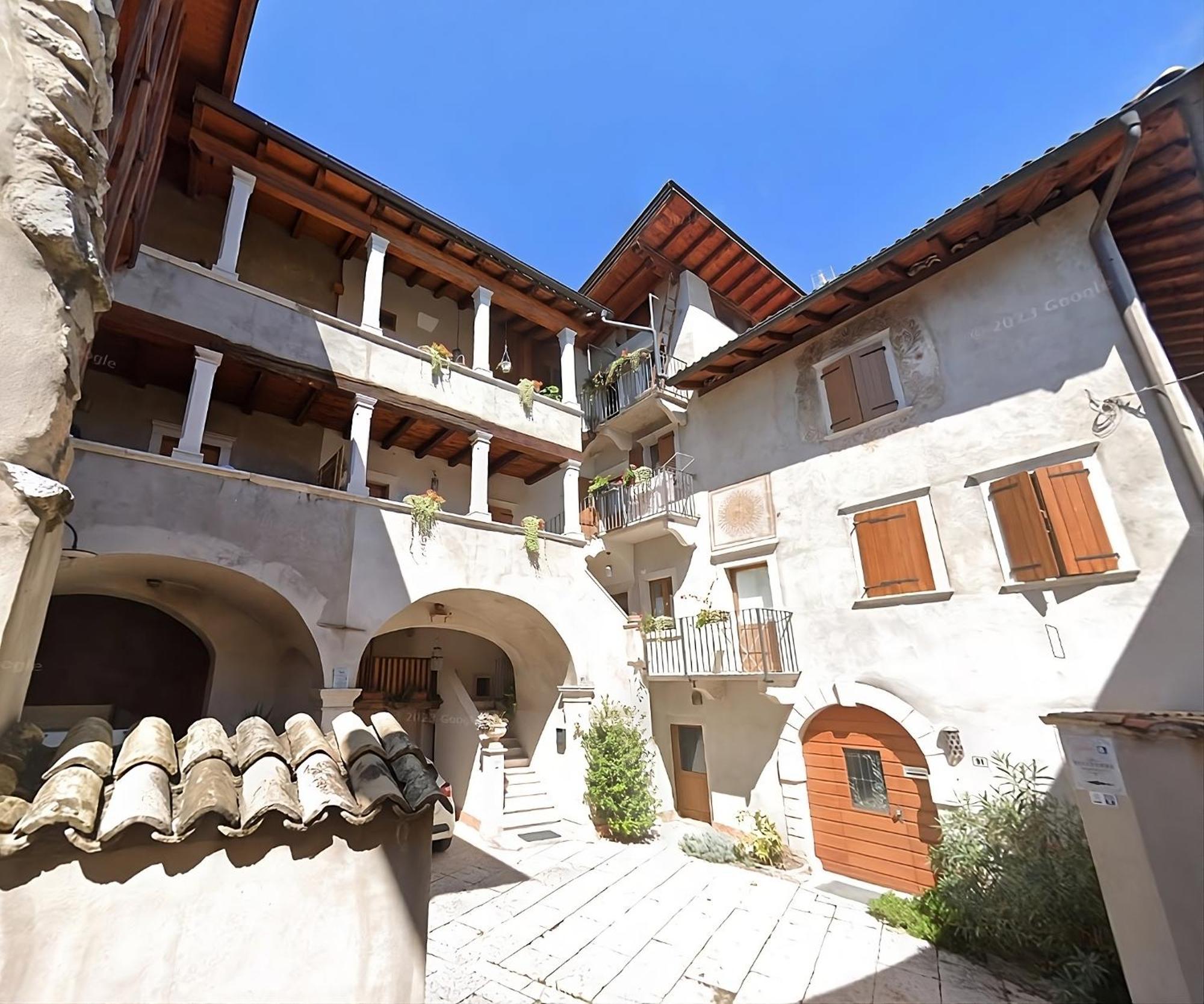 Apartment Monolocale In Casa Del 700 - Trento *